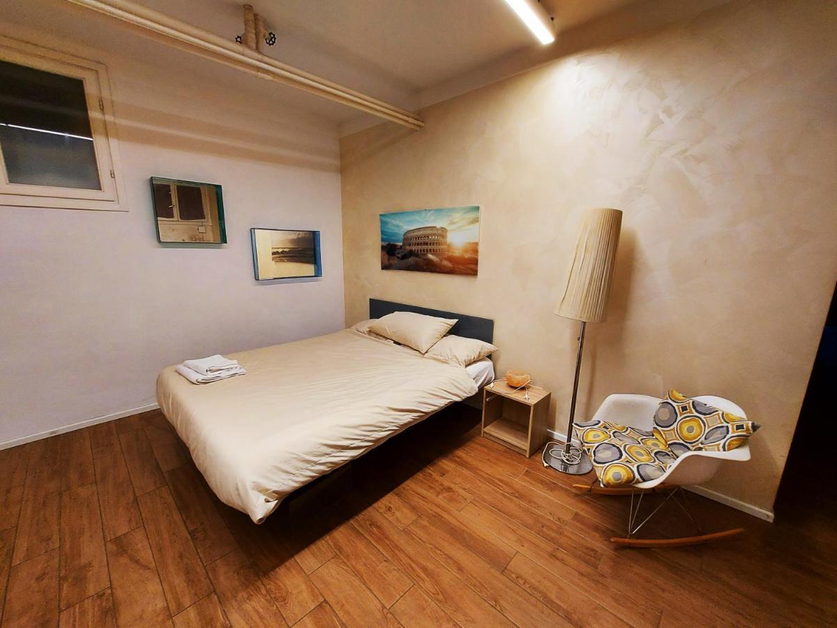 Free Breakfast - Big In The Heart Of Apartamento Roma